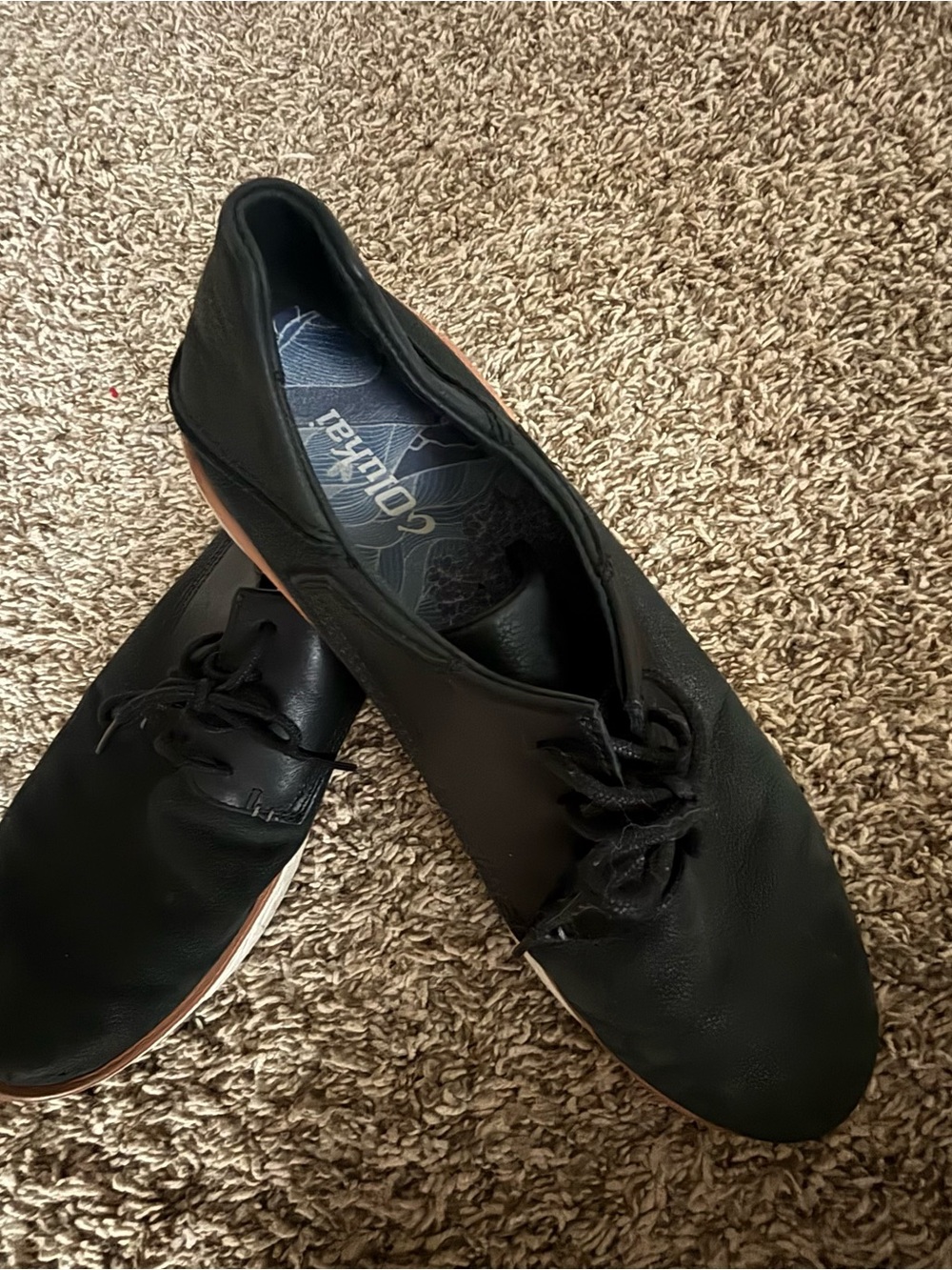 OluKai Black Leather Derby with Contrasting White & Tan Sole 12